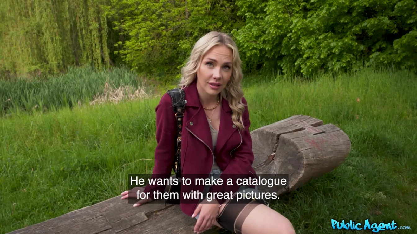 PublicAgent Angie Lynx XXX